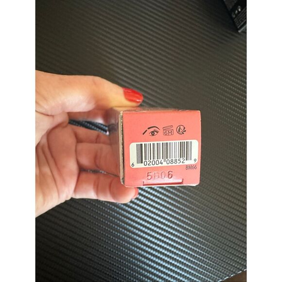 Benefit 24-hr Brow Setter - Picture 6 of 6